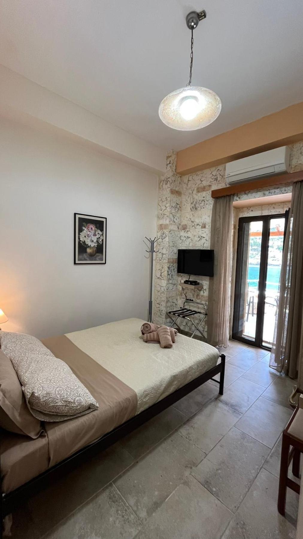 Vila Milopetra Yerolimin Exteriér fotografie